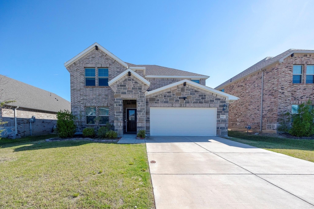 495 Fox Ridge Drive - Photo 0