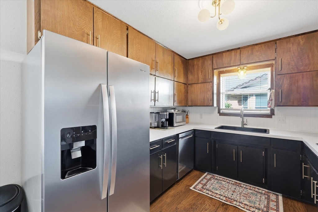 217 E Louella Drive - Photo 13
