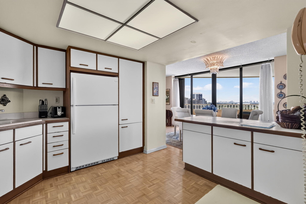 5080 N Ocean Drive - Photo 12