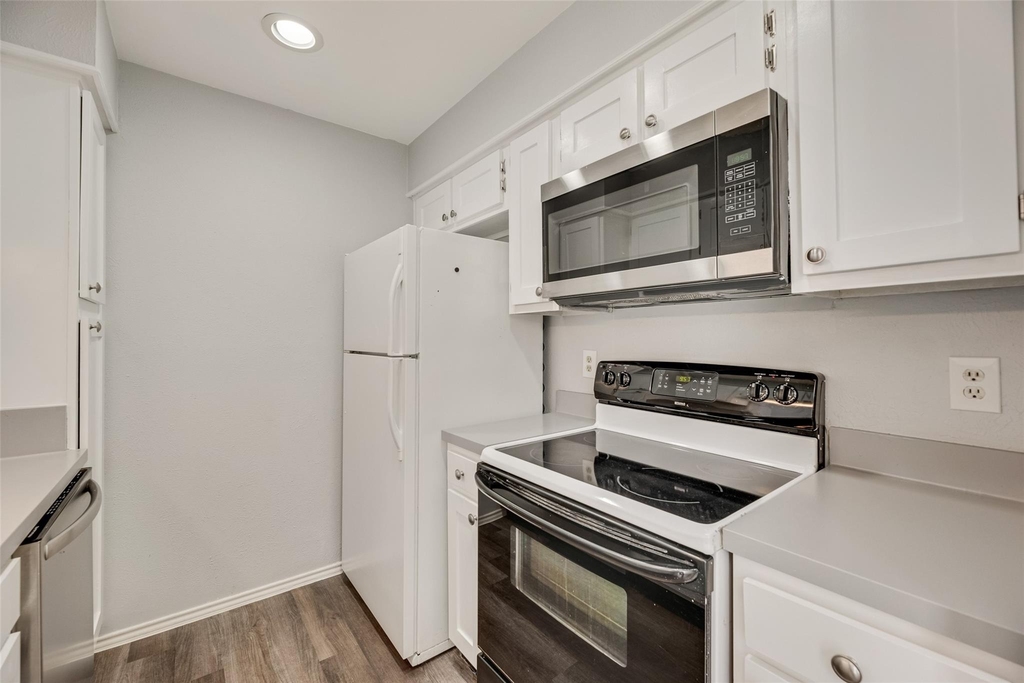 5100 Verde Valley Lane - Photo 9