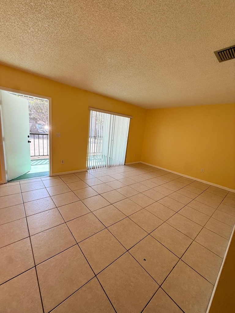 1741 3rd Avenue N - Photo 9