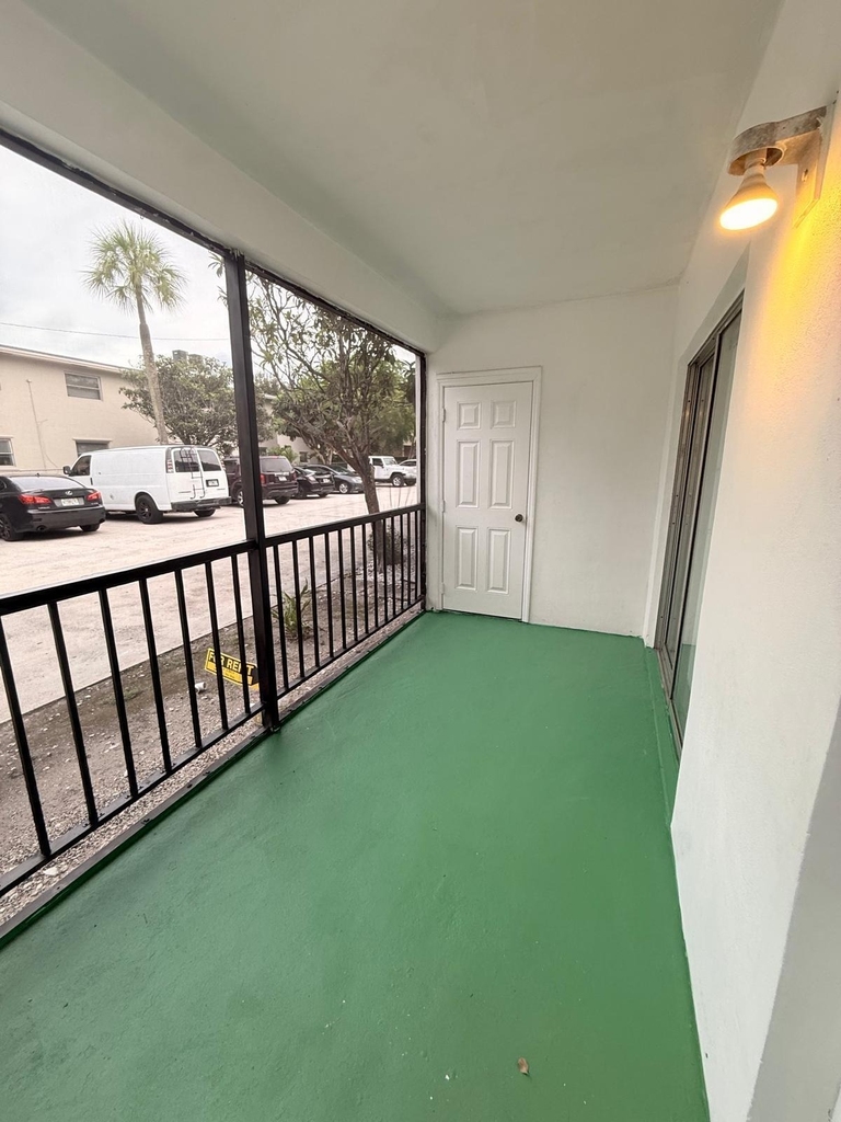 1741 3rd Avenue N - Photo 19