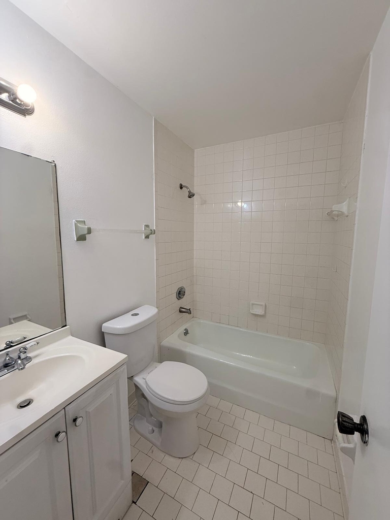 1741 3rd Avenue N - Photo 18