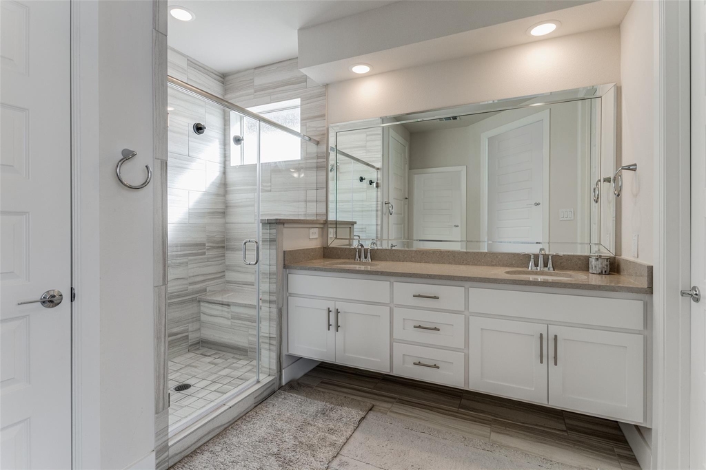 8052 Zeppos Drive - Photo 11