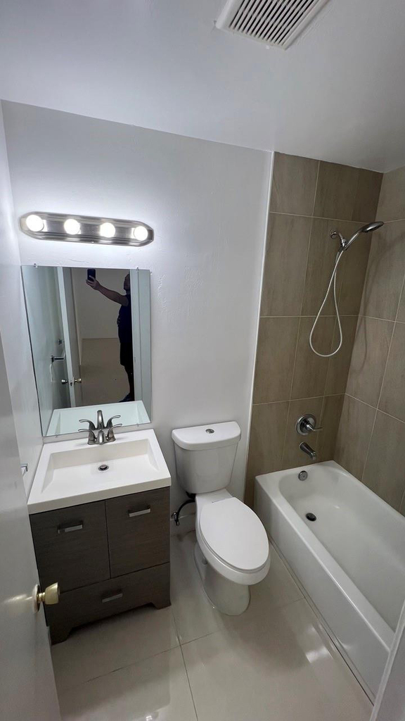 220 Se 22nd Avenue - Photo 12