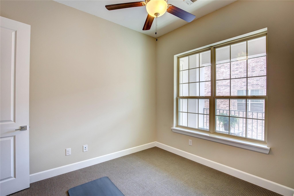 5015 Meridian Lane - Photo 19