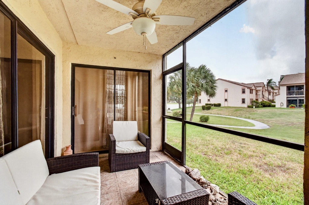 321 Norwood Terrace - Photo 20