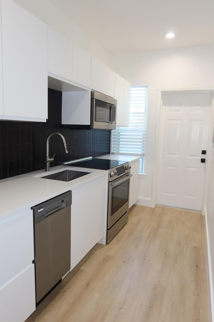 614 Palm Street - Photo 4