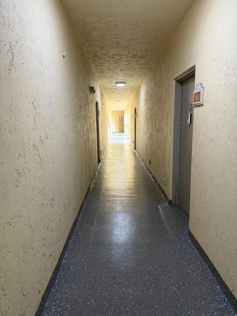 8160 Geneva Court - Photo 11
