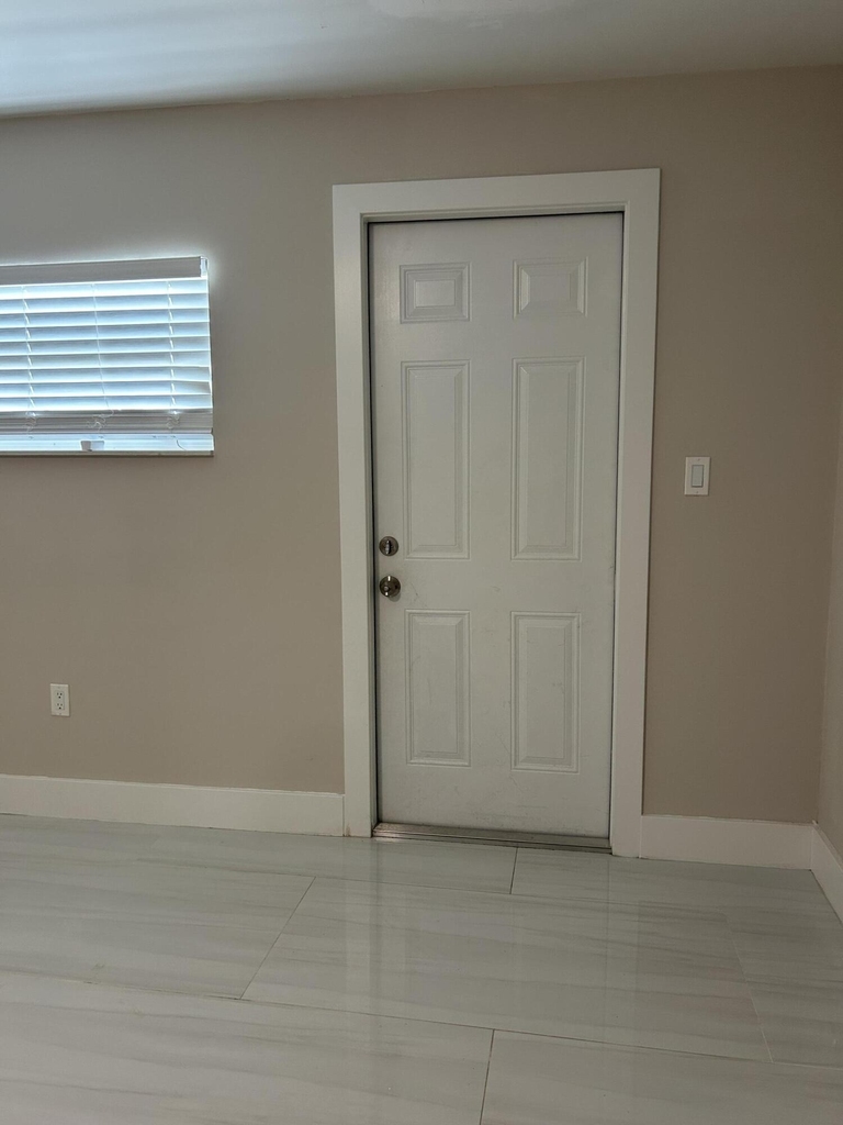 2329 West Drive - Photo 3