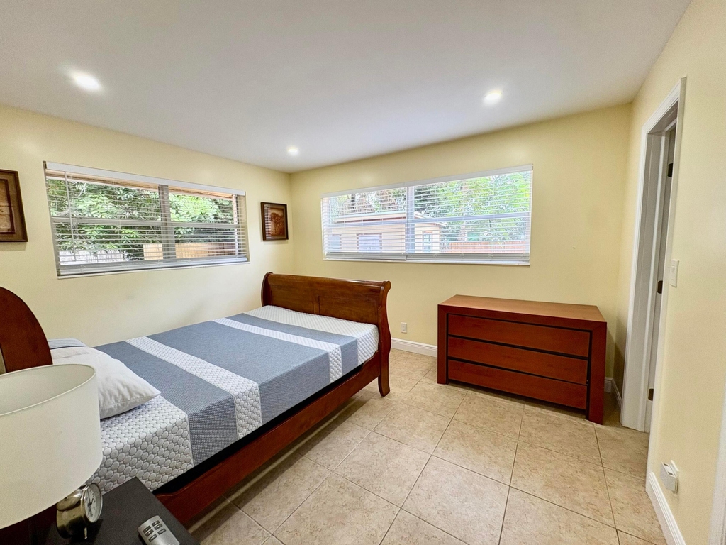 720 Se 15th Street - Photo 3