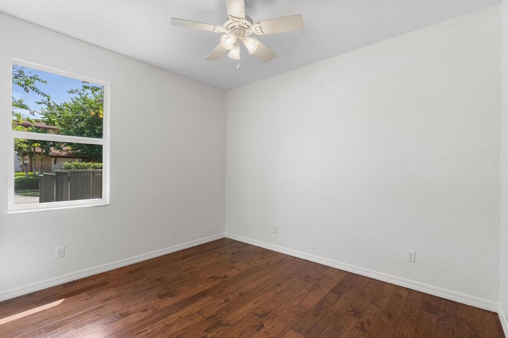 102 Crab Cay Way - Photo 13