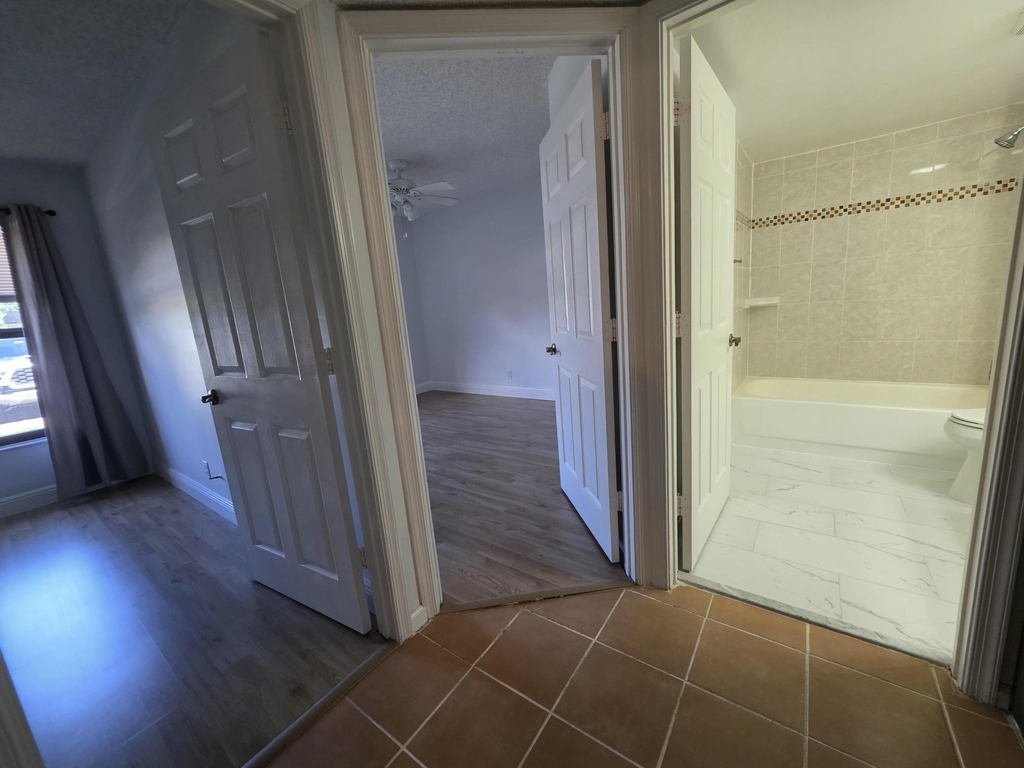 3300 Jaywood Terrace - Photo 7