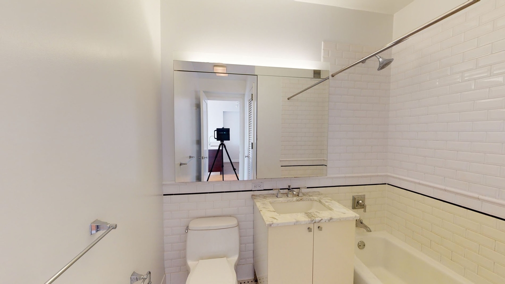 808 Columbus Ave - Photo 4