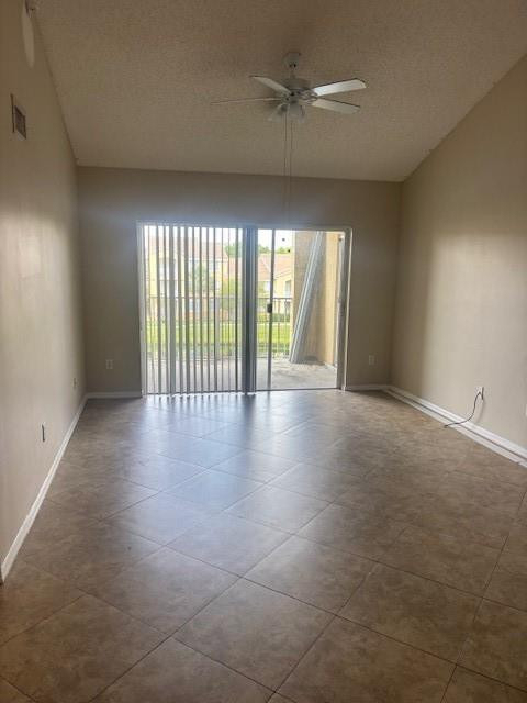 2620 S University Drive - Photo 2