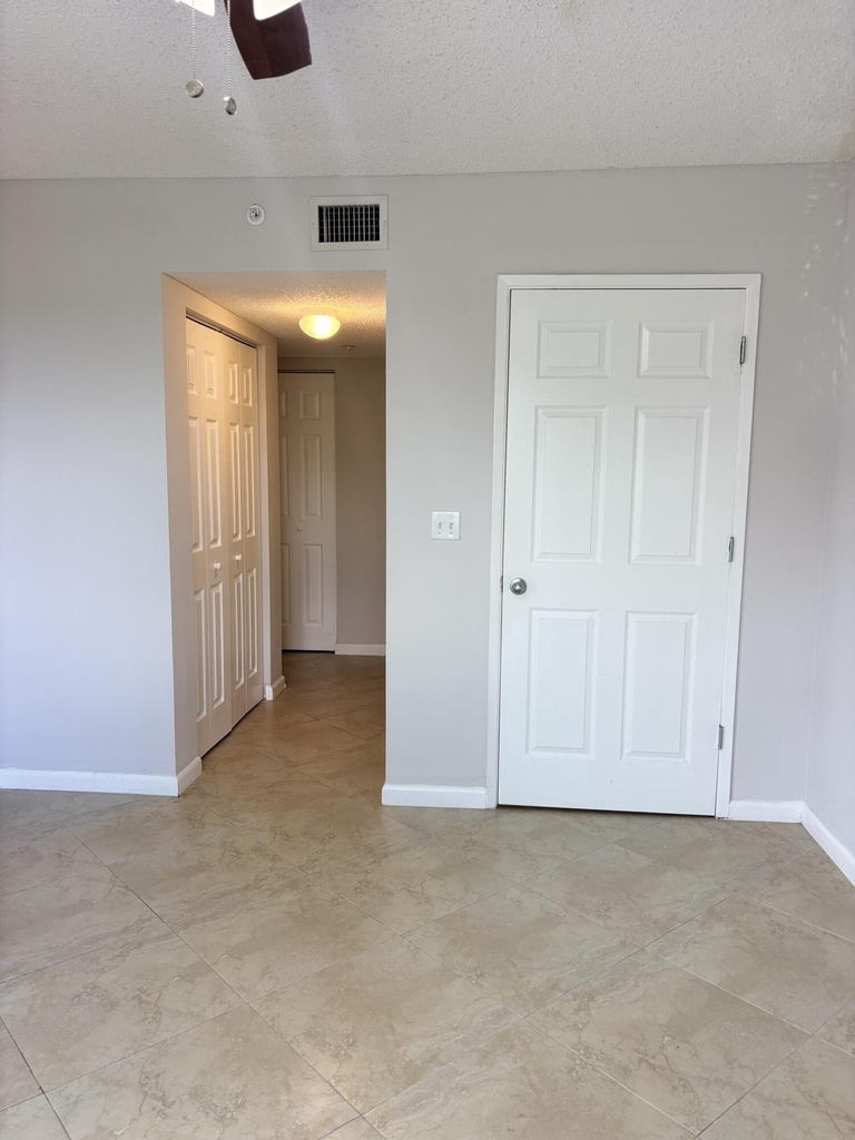 2640 S University Drive - Photo 17
