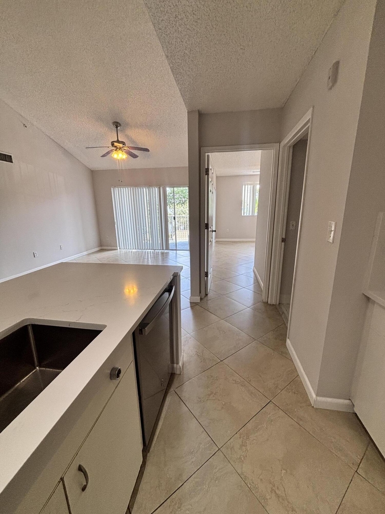 2640 S University Drive - Photo 9