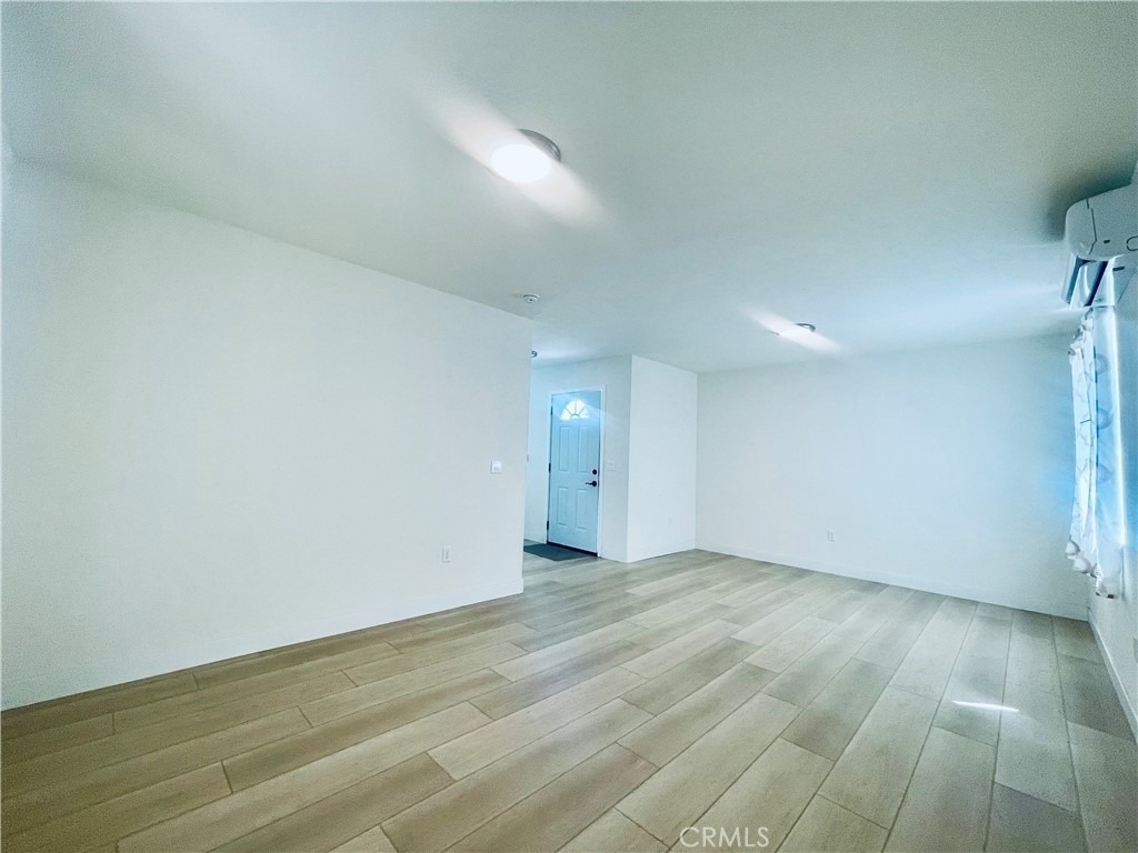 65 E Forest Avenue - Photo 4
