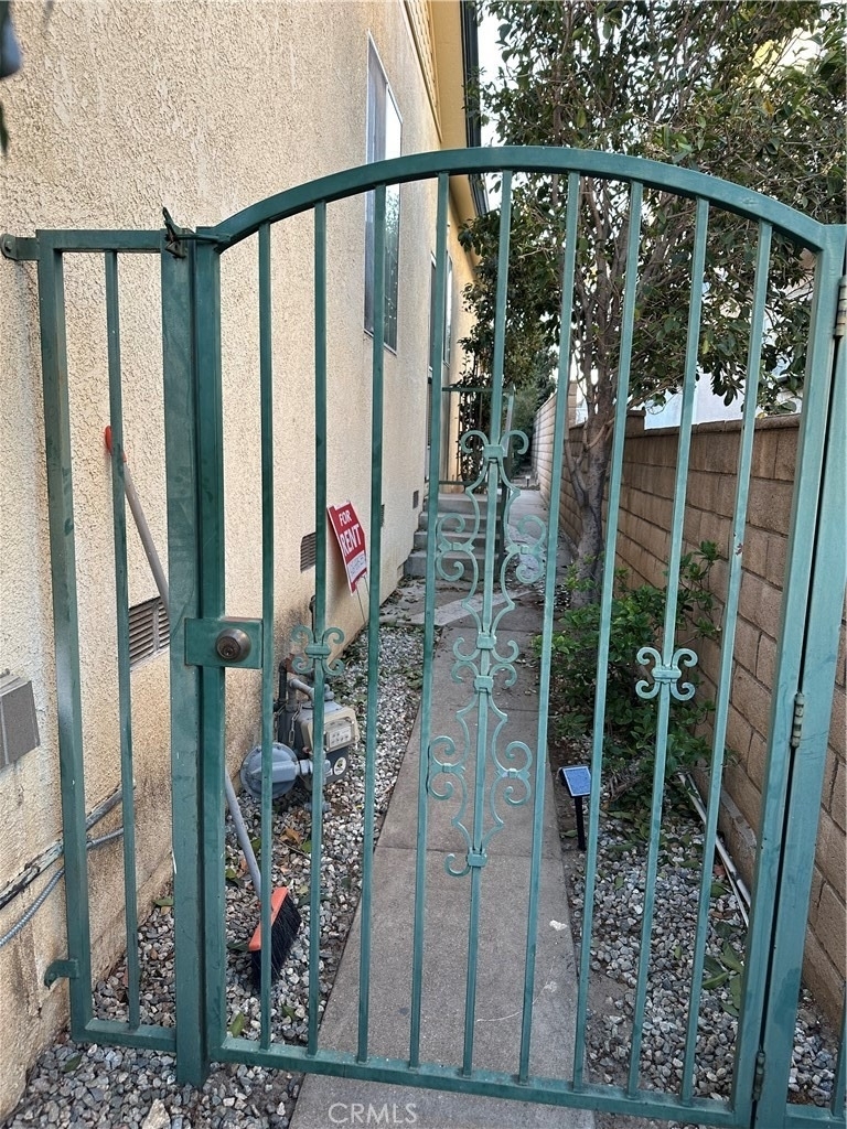 125 N Marguerita - Photo 4