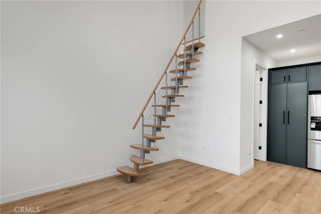 22920 Califa Street - Photo 13