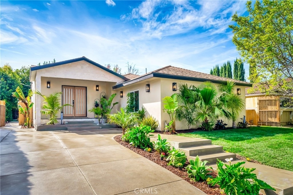 22120 Costanso Street - Photo 0