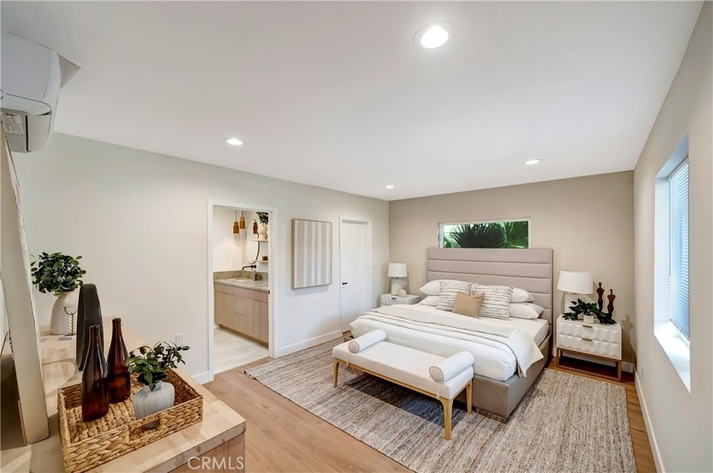 22120 Costanso Street - Photo 19