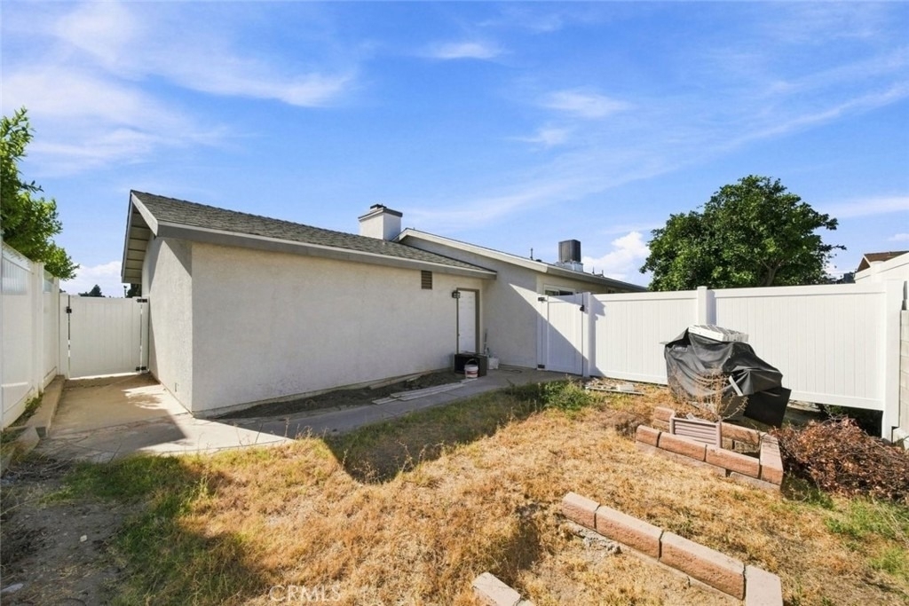 7244 Willis Avenue - Photo 25