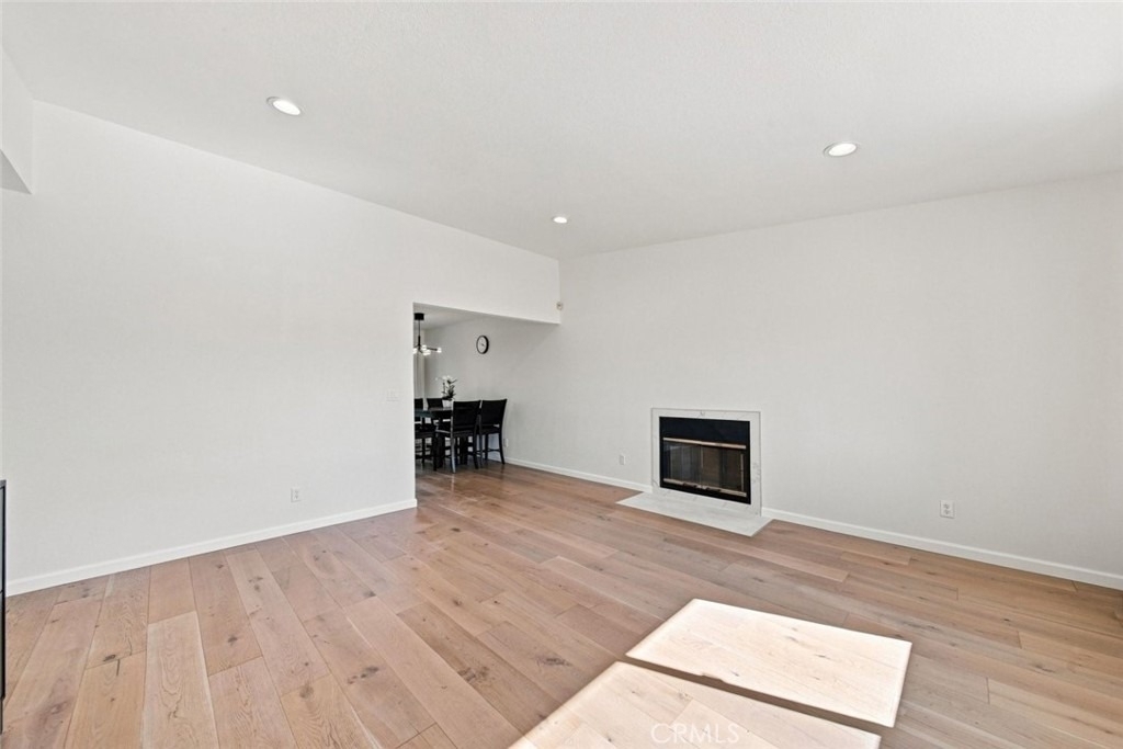 7244 Willis Avenue - Photo 2