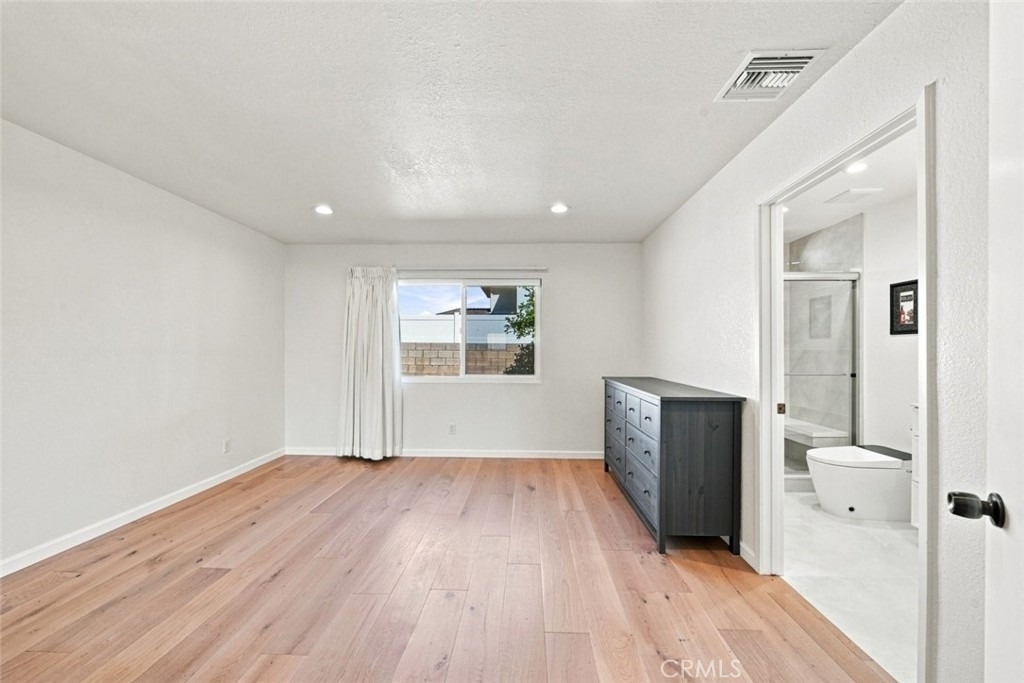 7244 Willis Avenue - Photo 14