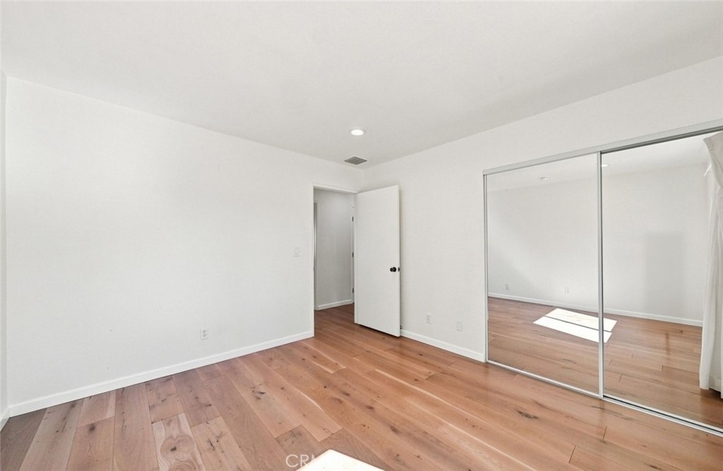 7244 Willis Avenue - Photo 15