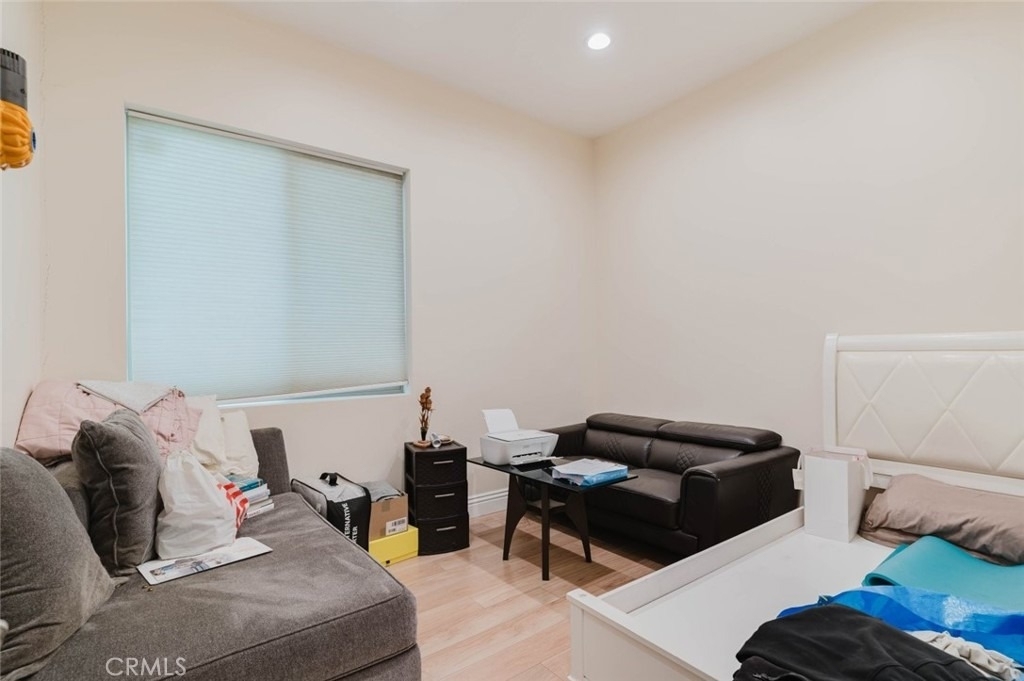 7347 1/2 Jamieson Avenue - Photo 16