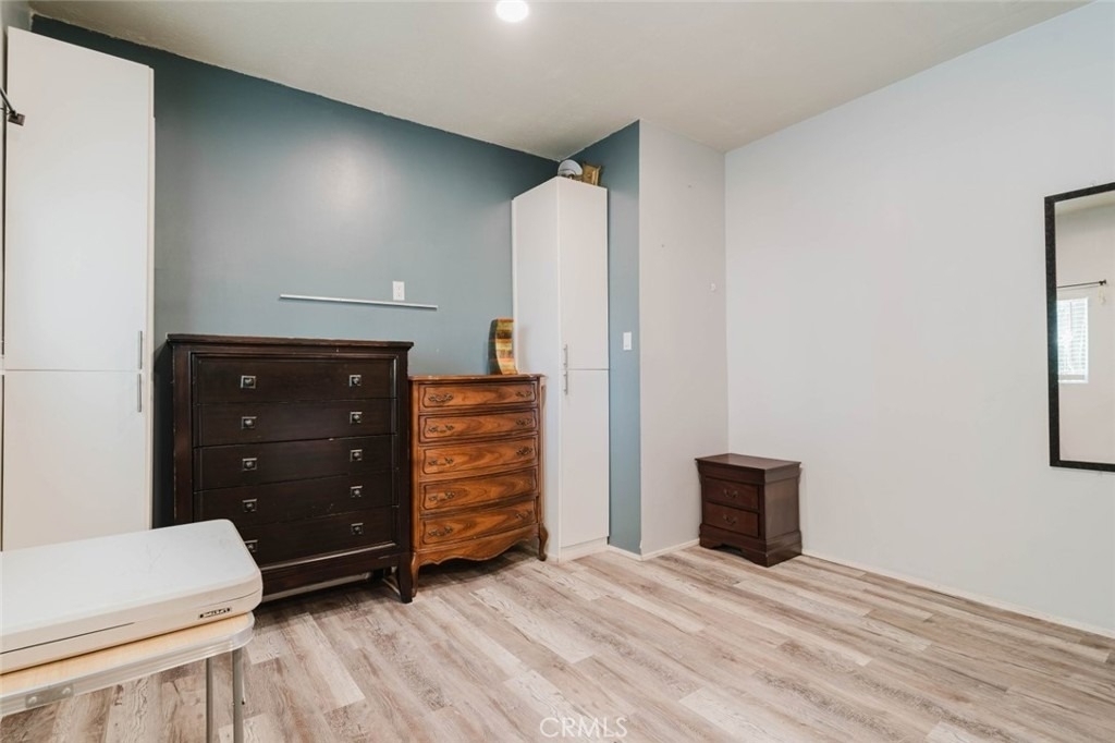 7345 Jamieson Avenue - Photo 2