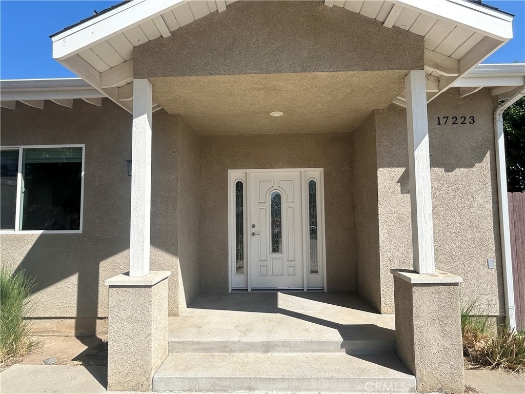 17223 Kingsbury Street - Photo 2