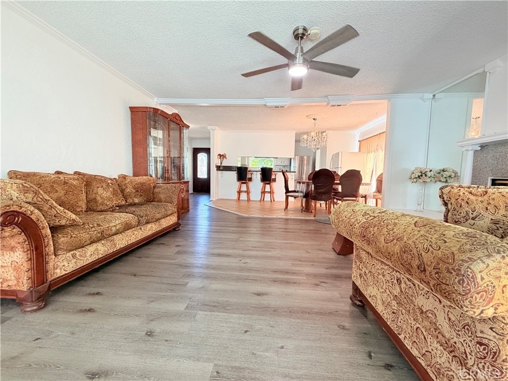 9423 Woodley - Photo 9