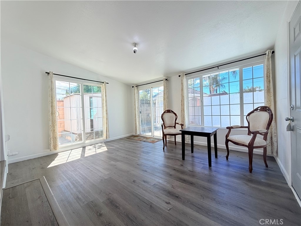 9423 Woodley - Photo 13