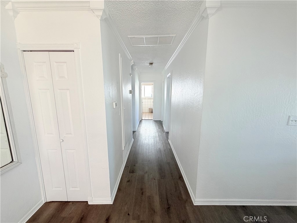 9423 Woodley - Photo 3