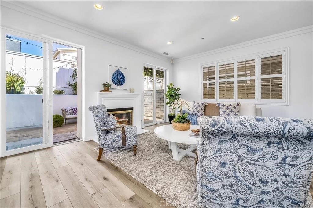 1711 Carlson - Photo 4