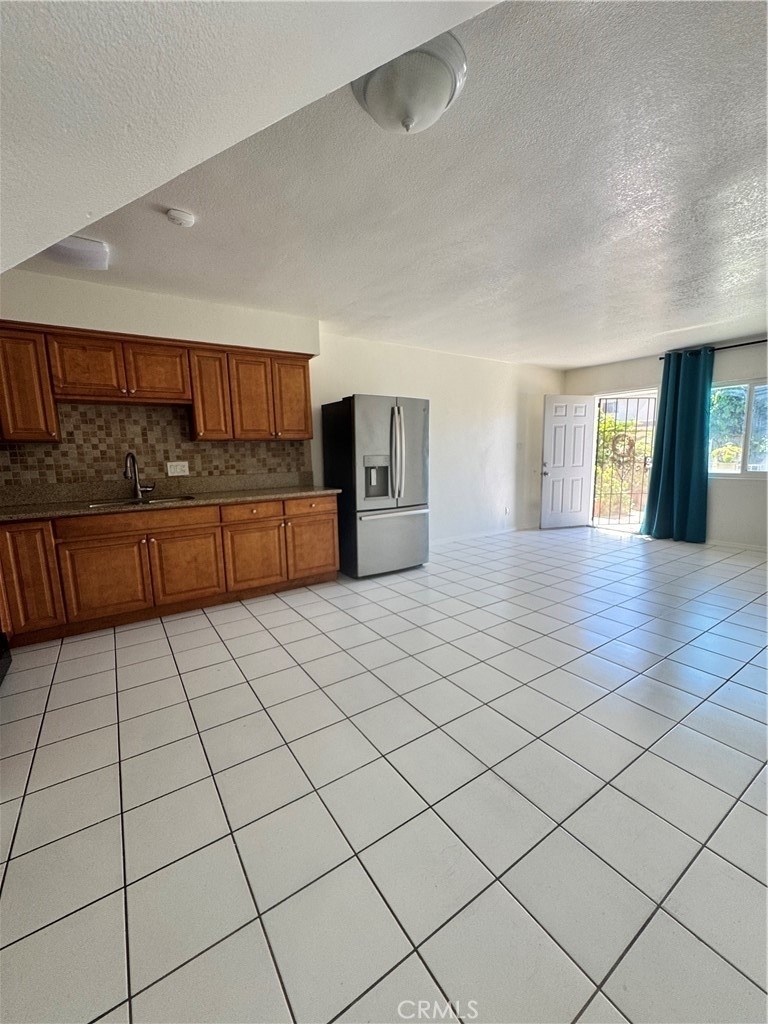 8065 Fillmore - Photo 0