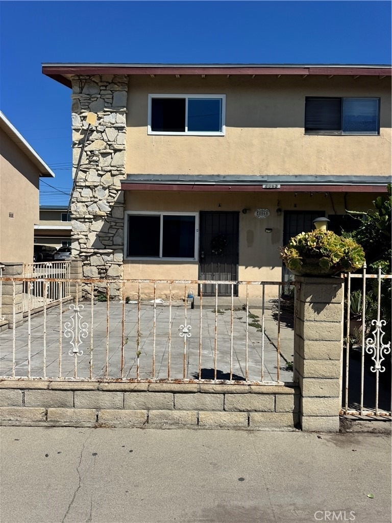 8065 Fillmore - Photo 1