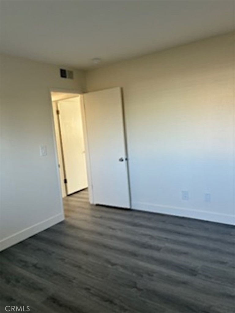 2204 E 4th - Photo 7