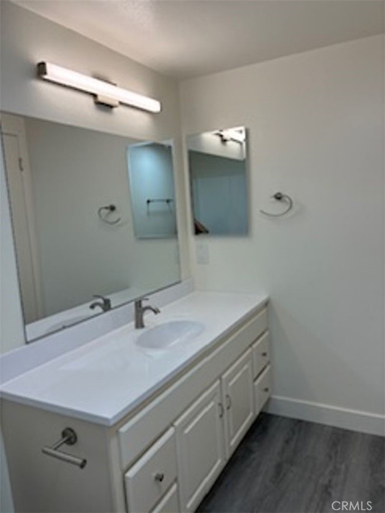 2204 E 4th - Photo 10