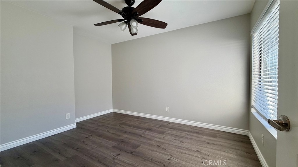 3028 W Cheryllyn - Photo 3