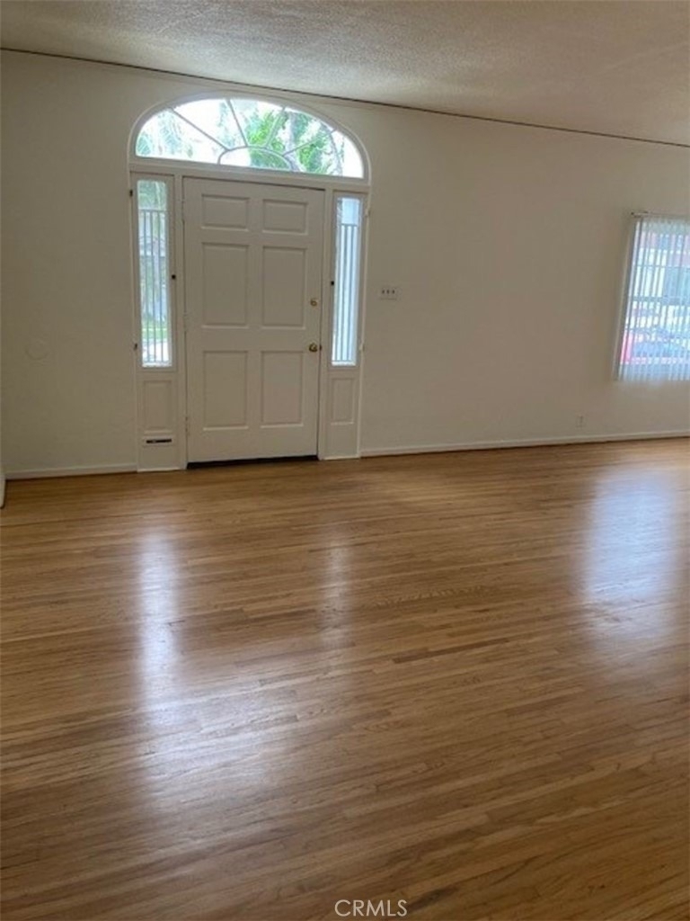 204 Belmont - Photo 3