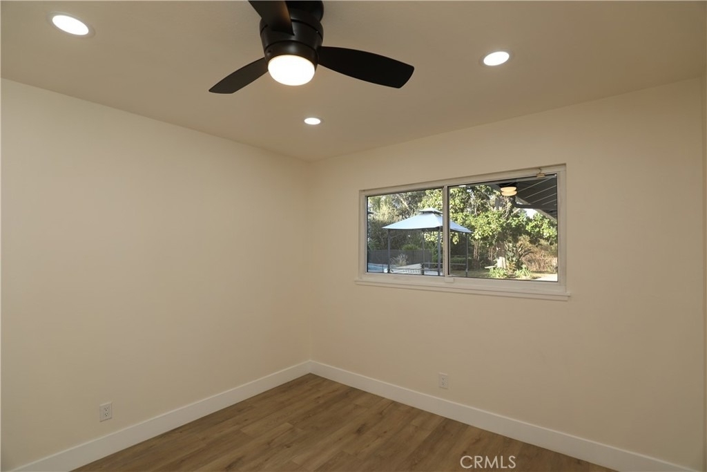 3241 Dahl - Photo 34