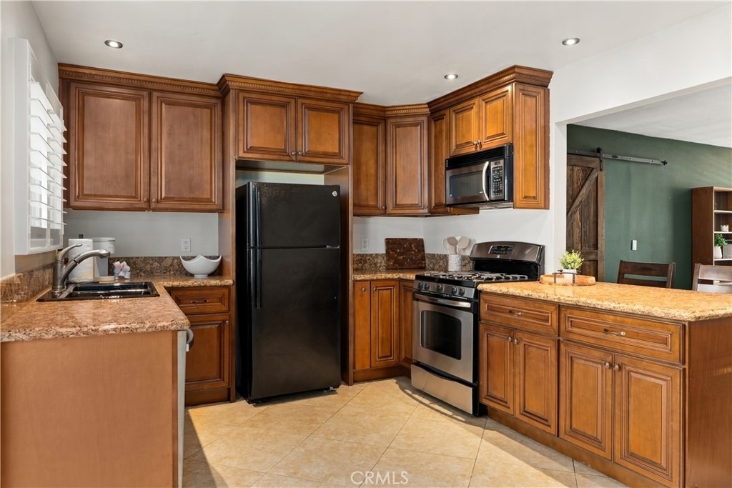 660 S Glassell Street - Photo 7
