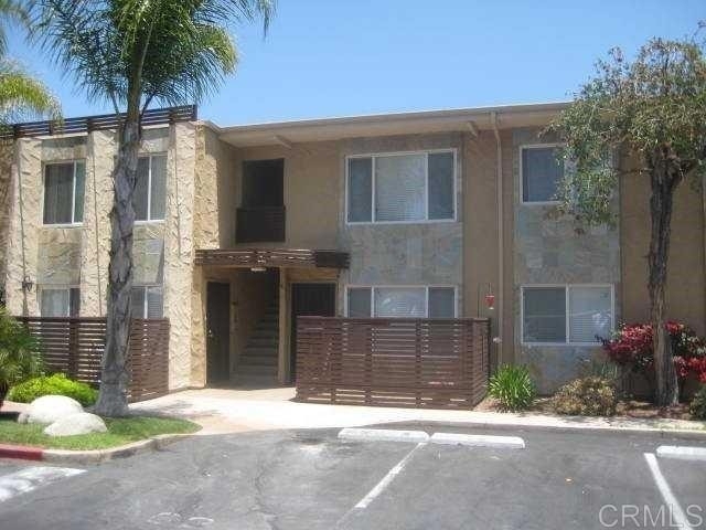 1386 E Madison Avenue - Photo 0