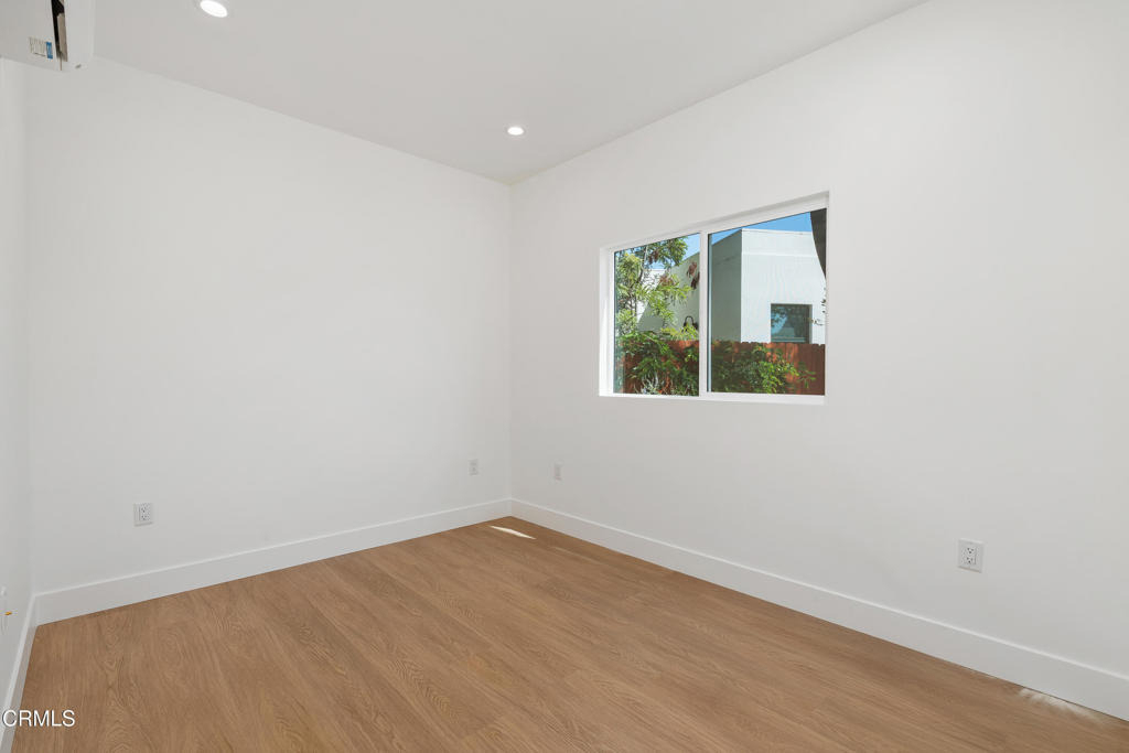 787 789 Elmira Street - Photo 26