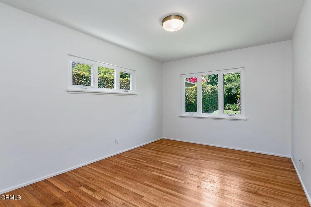 1325 Lomay Place - Photo 6