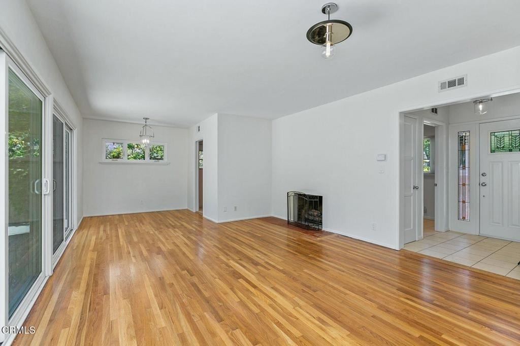 1325 Lomay Place - Photo 1