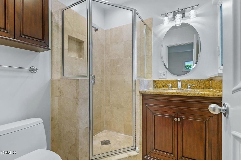 1325 Lomay Place - Photo 10